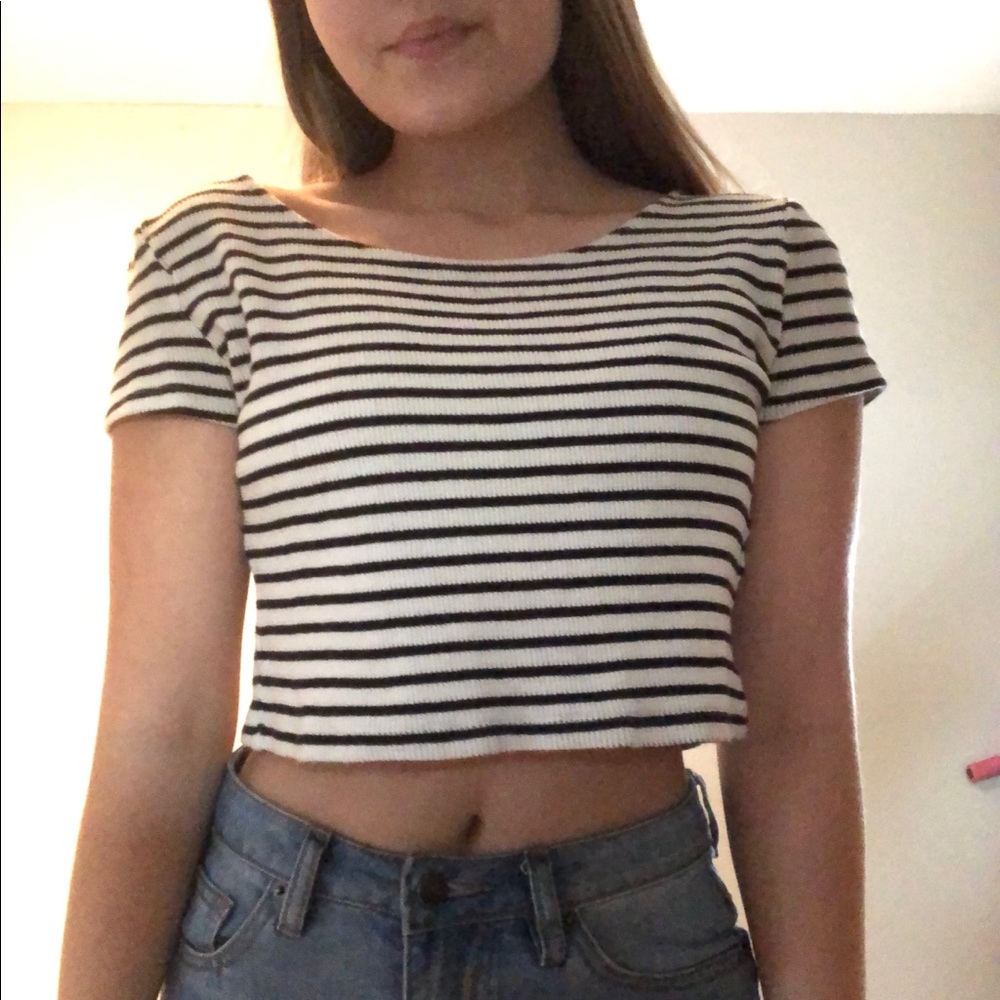 Black & White Striped Crop Top